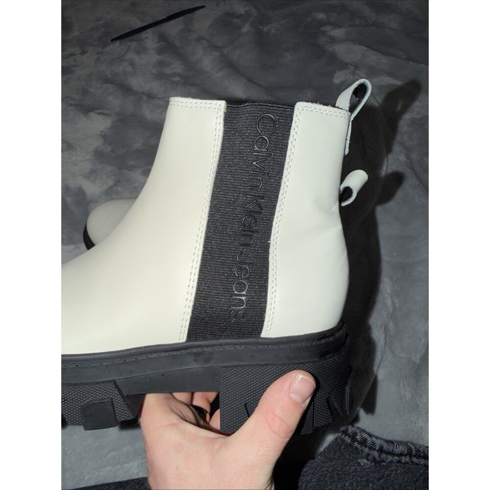 Calvin Klein Jeans Lorine Ankle Boots Ivory Size 7M - Picture 6 of 6